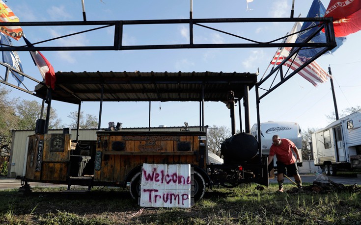 ΤΥΦΩΝΑΣ ΧΑΡΒΕΙ