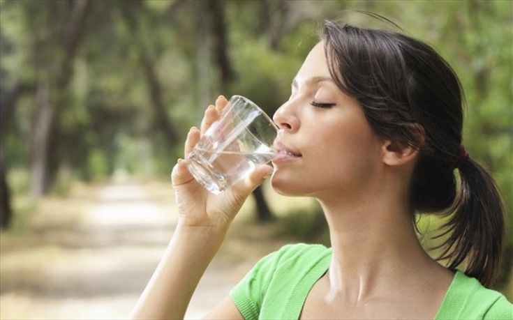 Η RAINBOW WATERS γιορτάζει και χαρίζει 300 φίλτρα νερού