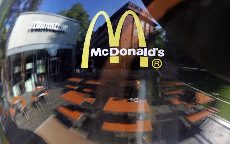 Πόλεμος στην Ουκρανία: Κλείνουν τα McDonald&#8217;s στη Ρωσία