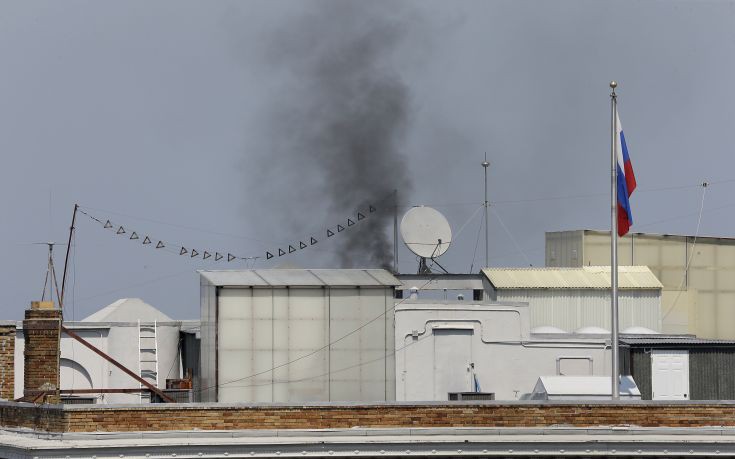 Καπνός στο ρωσικό προξενείο στο Σαν Φρανσίσκο