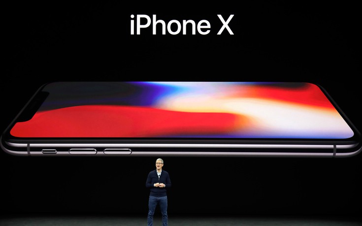 Βρήκε τρόπο να βάλει στο χέρι το νέο iPhone X συν ένα «δωρεάν ταξίδι» στη Νέα Υόρκη!