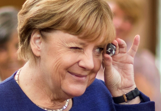 Τα απρόοπτα, τα αστεία και τα παραλειπόμενα του προεκλογικού αγώνα στη Γερμανία