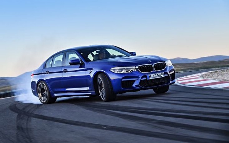 P90272990_lowRes_the-new-bmw-m5-08-20 P90272990_lowRes_the-new-bmw-m5-08-20