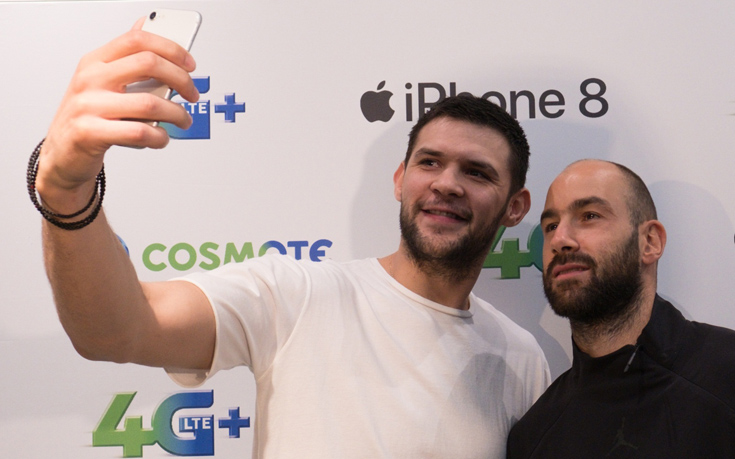 iPhone8 Plus COSMOTE ΓΕΡΜΑΝΟΣ iPhone8 Plus COSMOTE ΓΕΡΜΑΝΟΣ