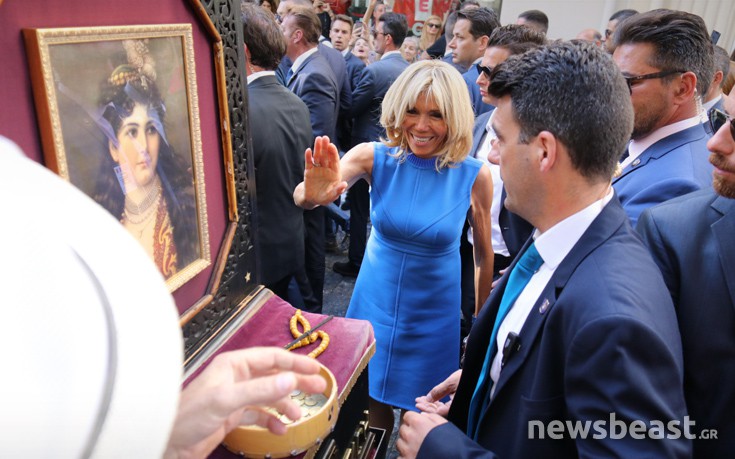 ΜΑΚΡΟΝ ΜΠΡΙΖΙΤ ΕΡΜΟΥ ΛΑΤΕΡΝΑ ΜΑΚΡΟΝ ΜΠΡΙΖΙΤ ΕΡΜΟΥ ΛΑΤΕΡΝΑ