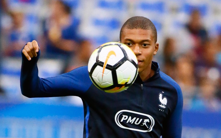 ΚΙΛΙΑΝ ΜΠΑΠΕ