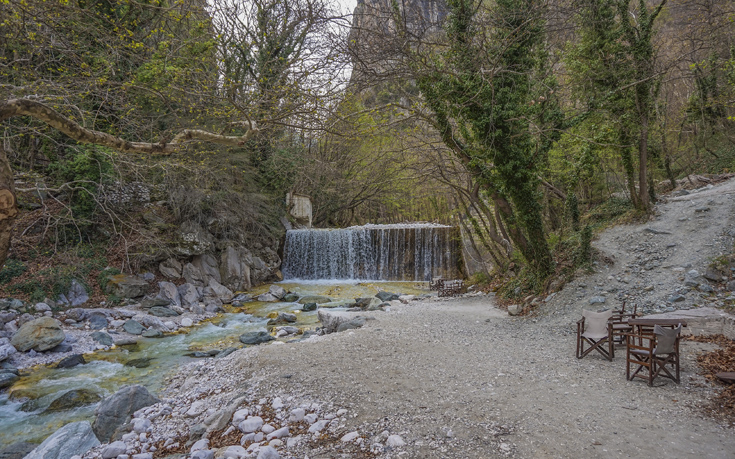 ΛΟΥΤΡΑ ΠΟΖΑΡ ΛΟΥΤΡΑ ΠΟΖΑΡ