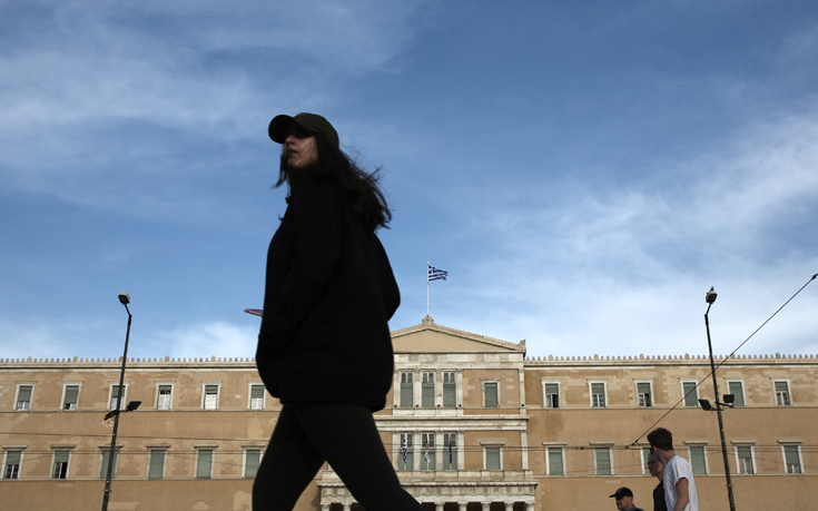 Financial Times: Οι Ευρωπαίοι έτοιμοι να δώσουν ελάφρυνση χρέους στην Ελλάδα