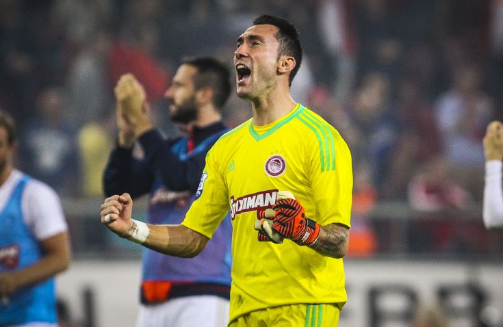 SUPERLEAGUE / ÏÓÖÐ - ÐÁÏÊ / / (ÖÙÔÏÃÑÁÖÉÁ: LATO KLODIAN / EUROKINISSI)