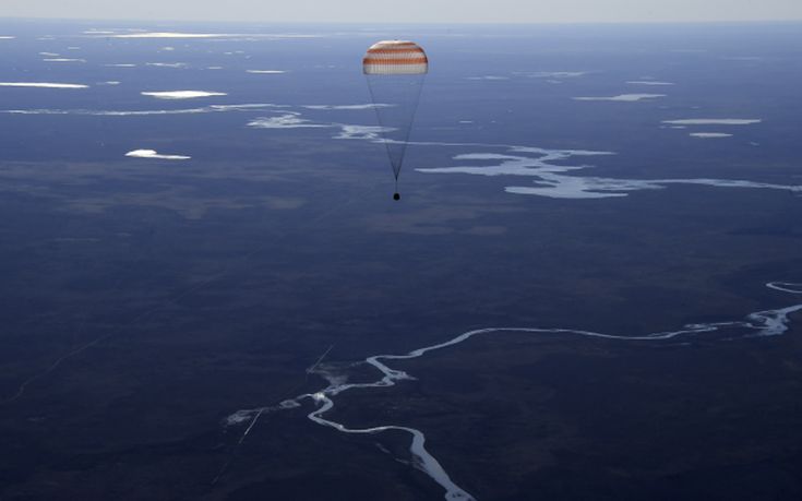 Αποσυμπίεση υπέστη το διαστημόπλοιο Soyuz MS-02 κατά την προσγείωση