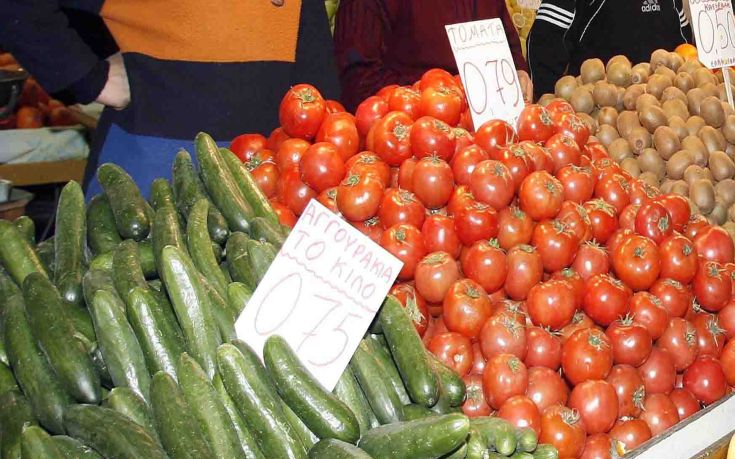 Δέσμευση 4,2 τόνων οπωροκηπευτικών σε επιχειρήσεις του Πειραιά