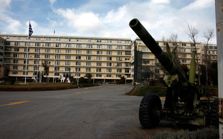 Σε εξέλιξη η πρώτη τριμερής συνάντηση υπουργών Άμυνας Ελλάδας, Ισραήλ και Κύπρου