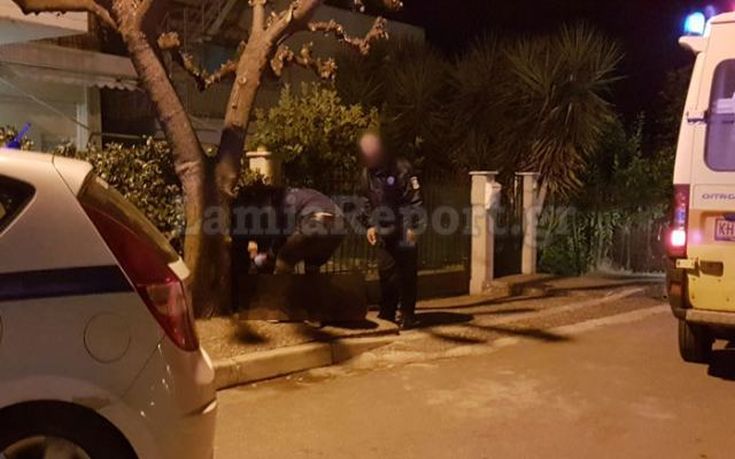 Ήταν πεσμένη στο πεζοδρόμιο και νόμιζαν ότι είναι νεκρή