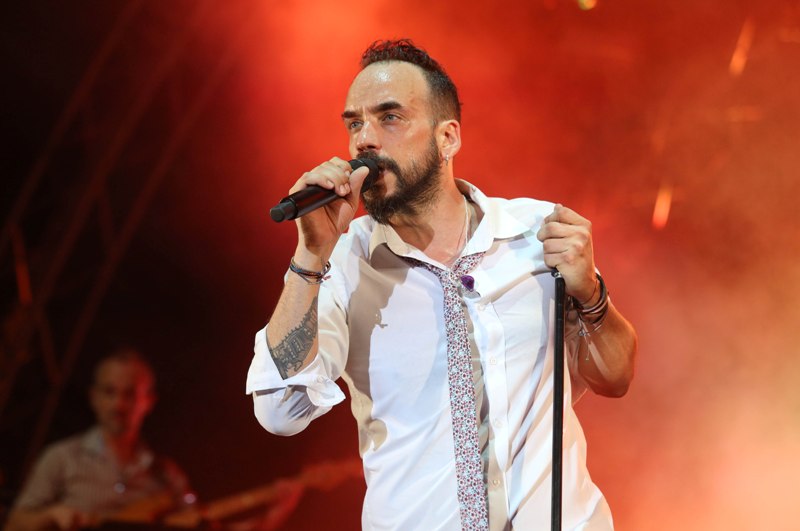 Ο Πάνος Μουζουράκης θα γίνει πατέρας – Η σύντροφός του είναι στον 4ο μήνα εγκυμοσύνης