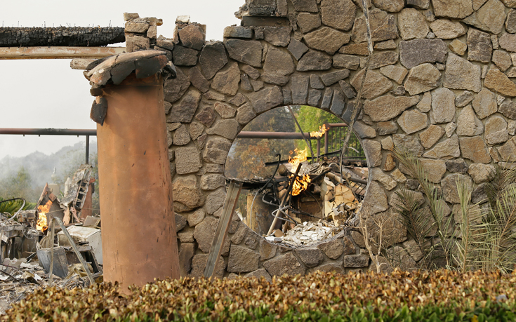 ΚΑΛΙΦΟΡΝΙΑ ΦΩΤΙΑ ΚΑΛΙΦΟΡΝΙΑ ΦΩΤΙΑ