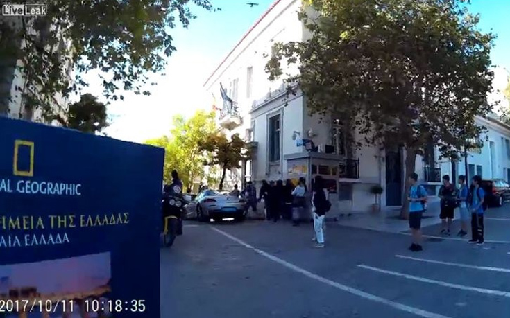 Βίντεο από την εισβολή του Ρουβίκωνα στην ισπανική πρεσβεία