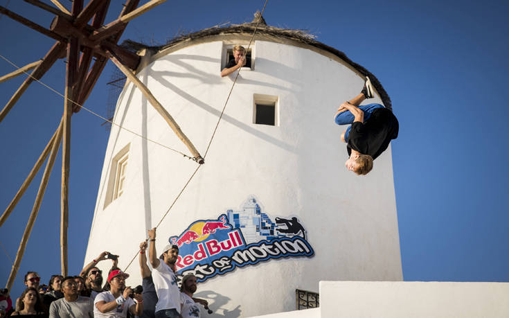 Red-Bull-Art-of-Motion_Alexander-Titarenko