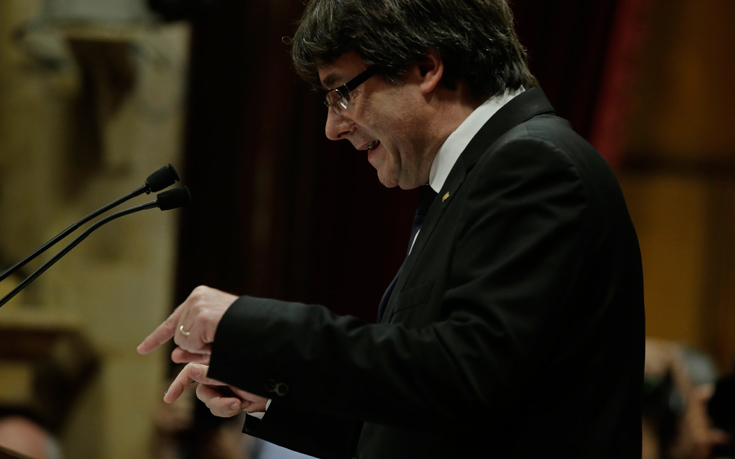 Πουτζντεμόν: Ο λαός της Καταλονίας δεν μπορεί να αποδεχθεί τα μέτρα Ραχόι