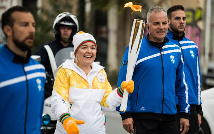 H Μαρίνα Κουταρέλλη λαμπαδηδρόμος των Χειμερινών Ολυμπιακών Αγώνων PYENONG CHANG 2018