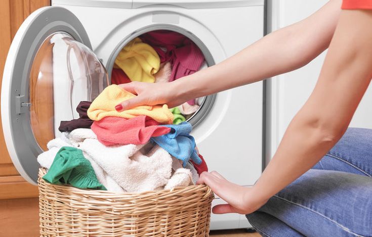Το λάθος που κάνουμε συχνά και μυρίζει το πλυντήριο ρούχων