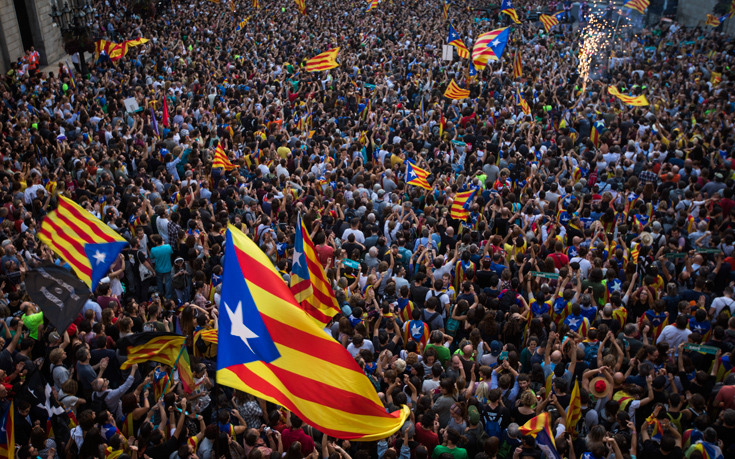 Επιστολή 188 προσωπικοτήτων με κατηγορίες κατά του Ραχόι για την Καταλονία