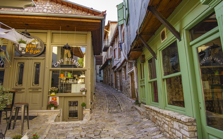 ΔΗΜΗΤΣΑΝΑ ΔΗΜΗΤΣΑΝΑ