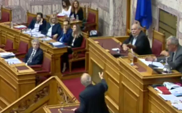 Άγρια κόντρα Λεβέντη – Βούτση στη Βουλή για τα «ανώμαλα πράγματα»