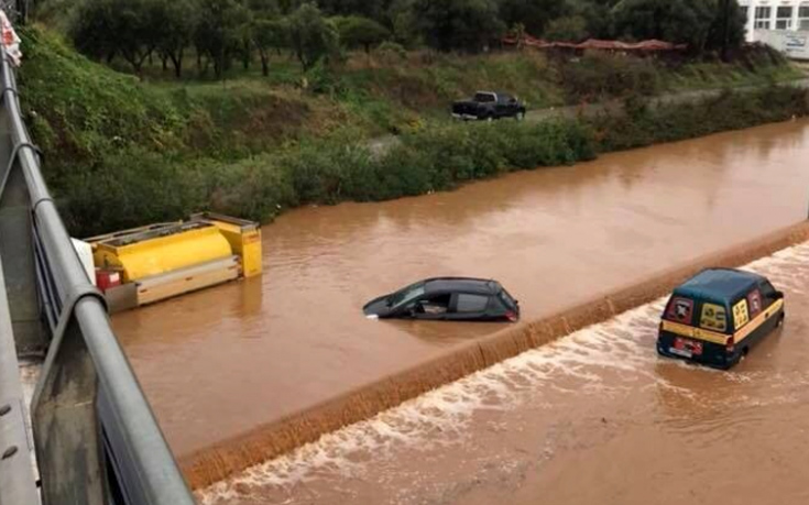 Ανεμοστρόβιλοι, τόνοι λάσπης και δρόμοι πλημμυρισμένοι στα Χανιά