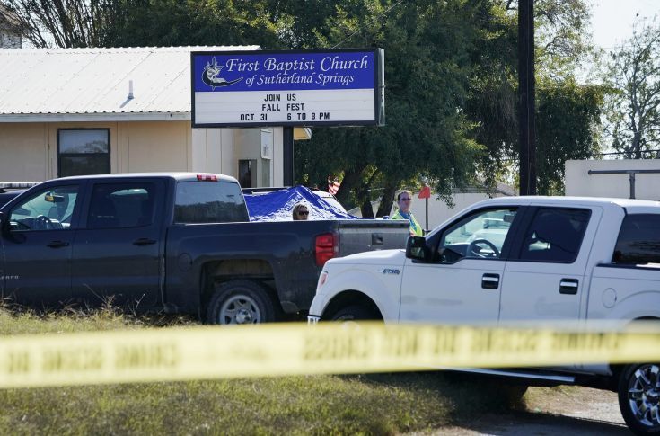 Ανήλικος φέρεται να σχεδίαζε ένοπλη επίθεση σε εμπορικό κέντρο του Τέξας