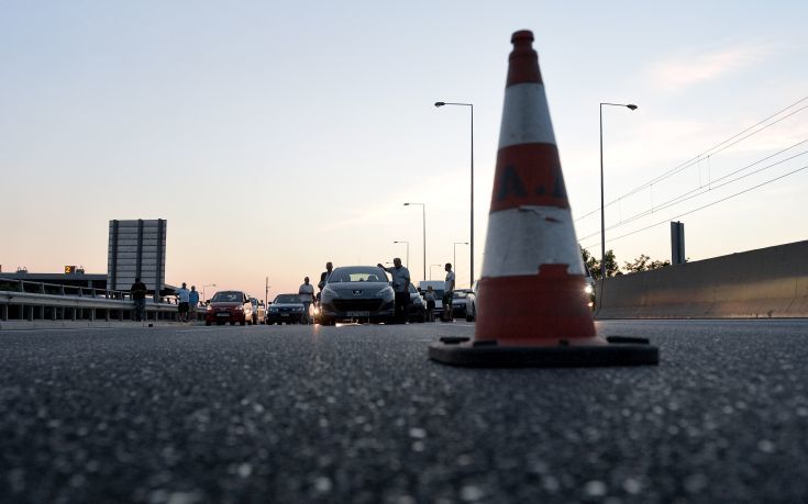 Αυξημένη κίνηση στην Αττική Οδό