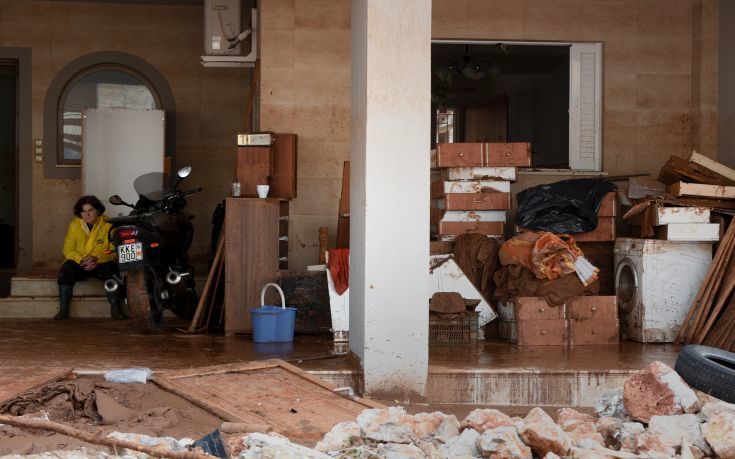 ÄÇÌÏÓ ÌÁÍÄÑÁÓ - ÌÅÔÁ ÔÉÓ ÊÁÔÁÓÔÑÏÖÉÊÅÓ ÐËÇÌÌÕÑÅÓ 