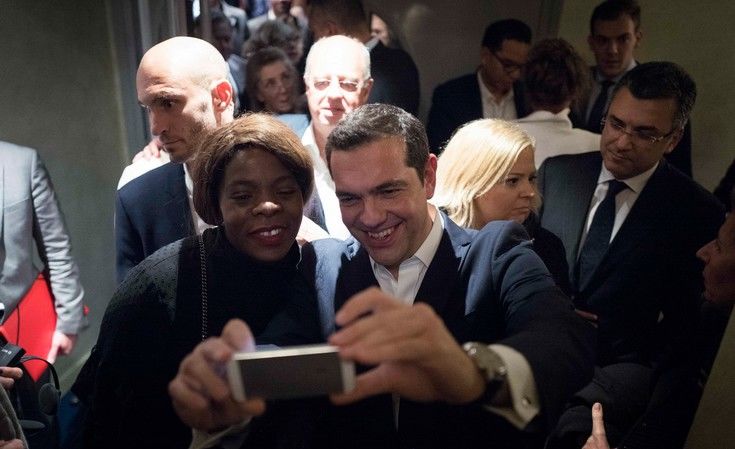 Τσίπρας: Είμαι περήφανος για τις συνθήκες κάτω από τις οποίες ζουν οι πρόσφυγες στην ενδοχώρα