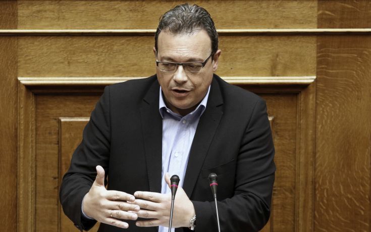 Φάμελλος: Εντός Σεπτεμβρίου τα αντιπλημμυρικά έργα σε Κινέτα και Μάτι