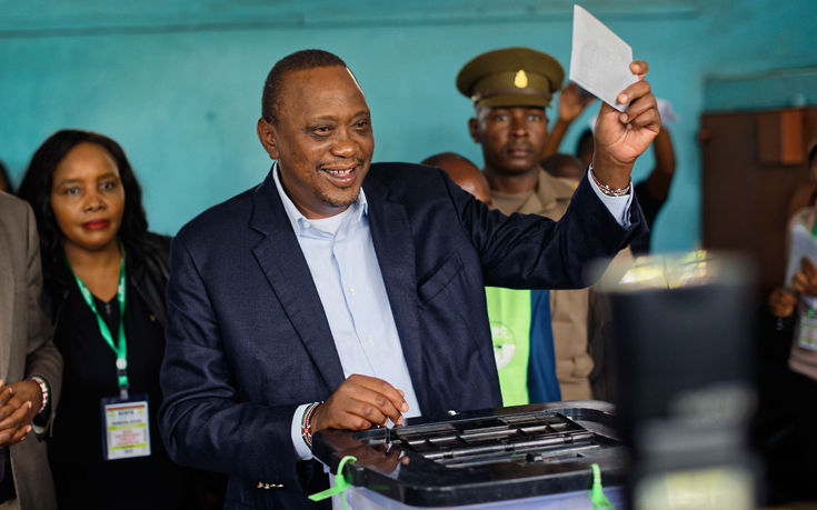 «Αστακός» το Ναϊρόμπι για την ορκωμοσία του προέδρου Ουχούρου Κενυάτα