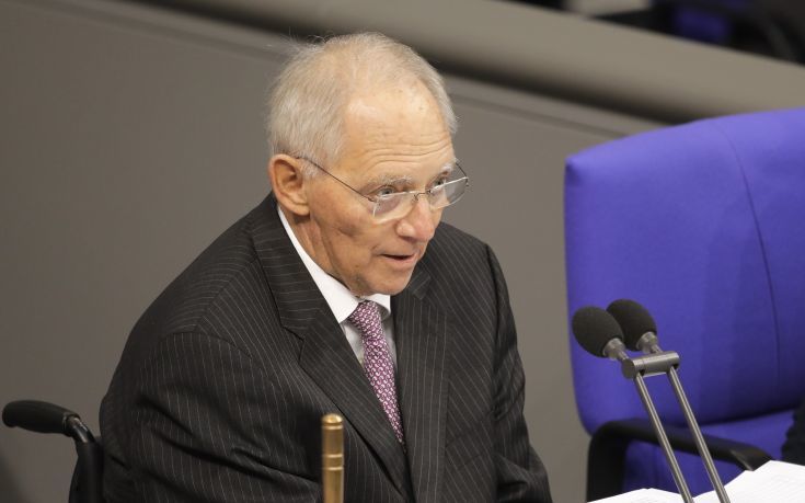 Σόιμπλε: «Δεν υπάρχει εναλλακτική από το γερμανογαλλικό σχέδιο για ευρωπαϊκό ταμείο ανασυγκρότησης»