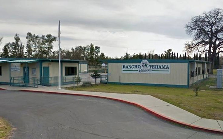 Πυροβολισμοί με τουλάχιστον τρεις νεκρούς σε σχολείο στην Καλιφόρνια