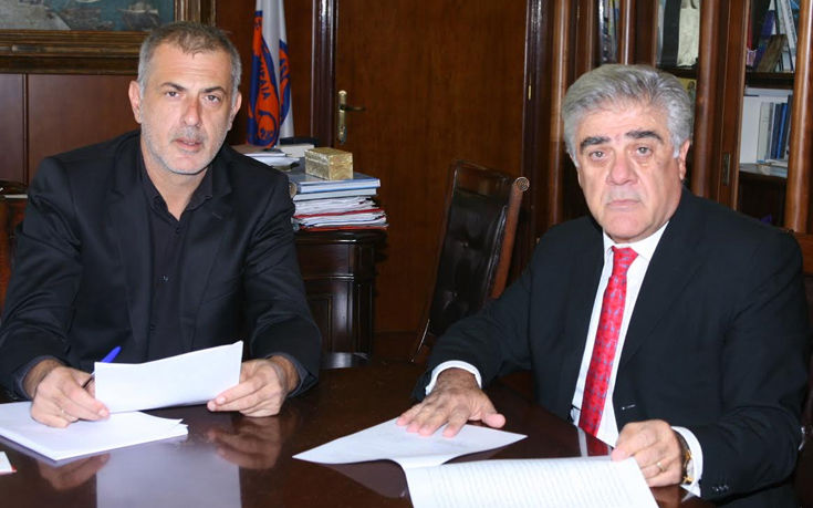 Σύμφωνο συνεργασίας μεταξύ του δήμου Πειραιά και του Εκπαιδευτικού Ομίλου ΑΚΜΗ