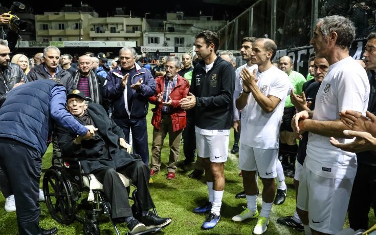 Νύχτα αποθέωσης για τον Ευγένιο Γκέραρντ