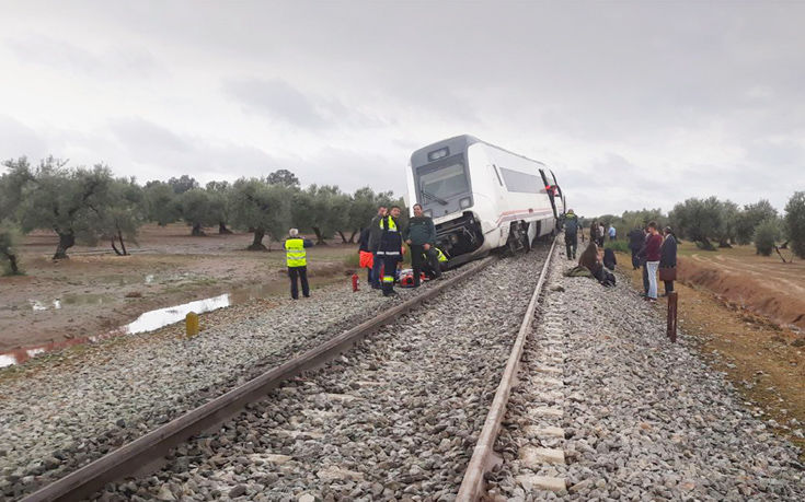 Εκτροχιασμός τρένου στην Ισπανία με 21 τραυματίες