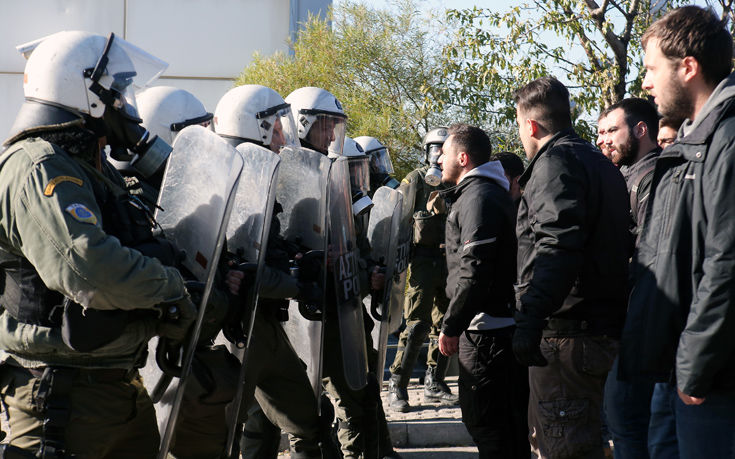 Απρόκλητη επίθεση των ΜΑΤ κατά φοιτητών καταγγέλλει η ΚΝΕ