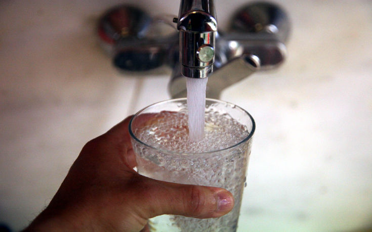 Οι Θεσσαλονικείς δεν γνωρίζουν πόσο νερό καταναλώνουν τα νοικοκυριά τους