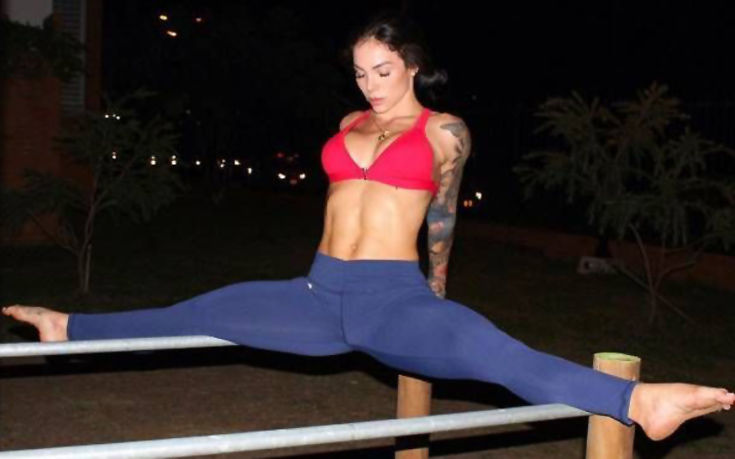 Τα κορίτσια λάστιχα