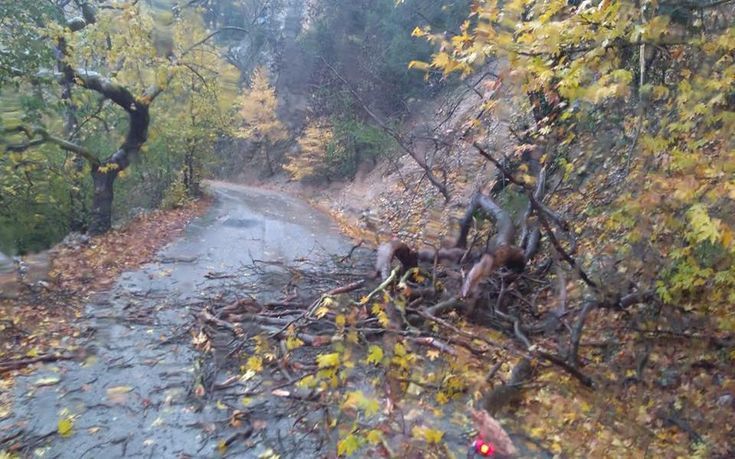 Η κακοκαιρία σάρωσε Κέρκυρα και Ήπειρο