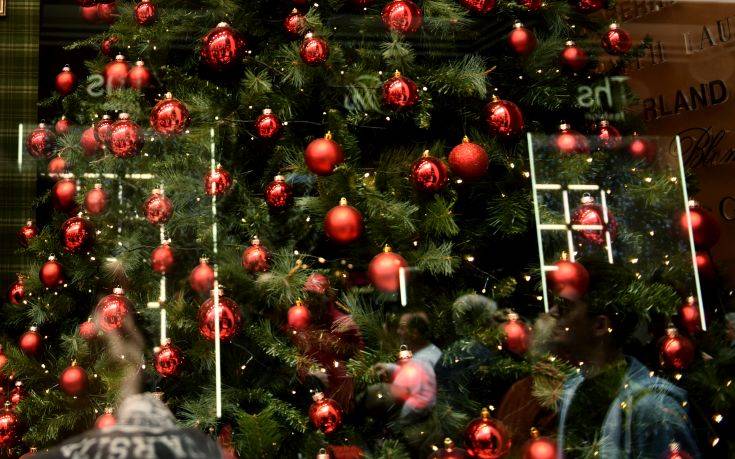 Το ωράριο των καταστημάτων τις ημέρες των γιορτών