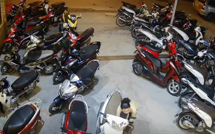 Οδηγός τζιπ μπερδεύει το γκάζι με το φρένο