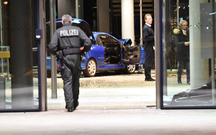 Ο άνδρας που επιτέθηκε στα γραφεία του SPD είχε κι άλλη «ύποπτη» δράση