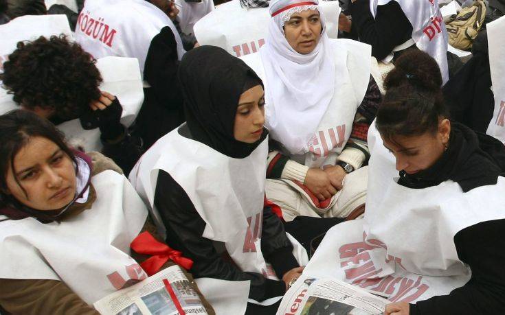 Επιδεινώνεται η υγεία δέκα φυλακισμένων γυναικών, απεργών πείνας στην Τουρκία