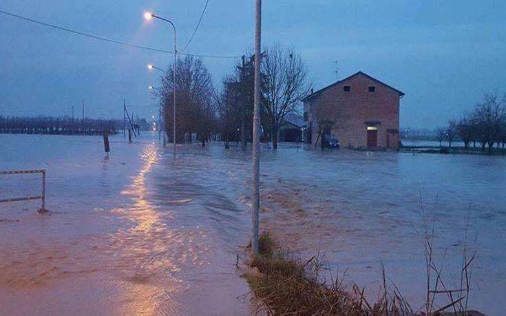 Υπερχείλισαν ποταμοί λόγω της κακοκαιρίας στην Ιταλία