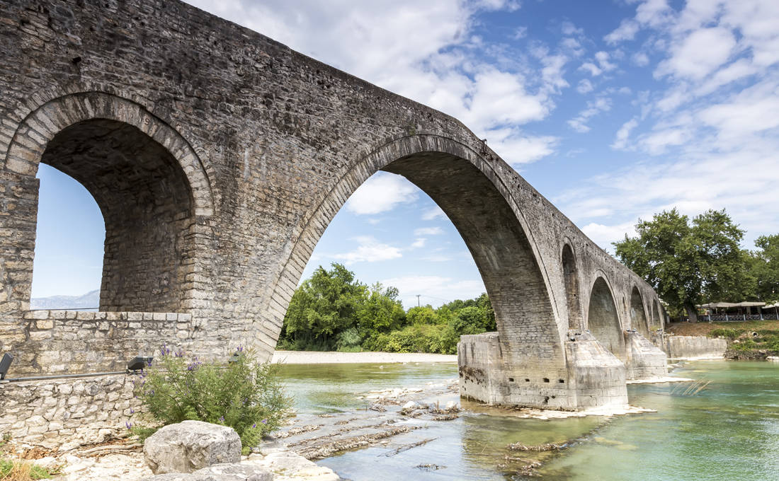 Η πόλη με το φημισμένο γεφύρι