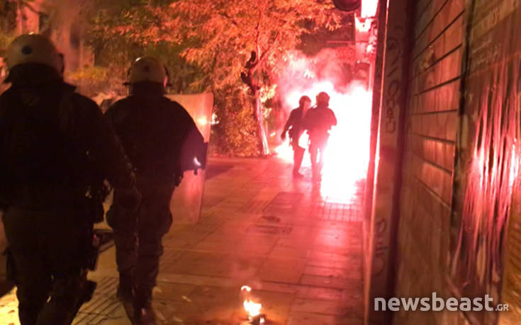Πετροπόλεμος, μολότοφ και ένταση σε Αθήνα και Θεσσαλονίκη